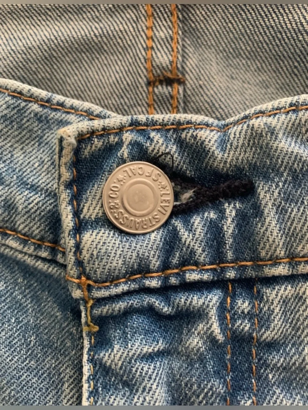 Levis levi 512